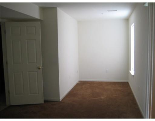 674 Cherry Orchard Road Canton, MI 48188 - Photo 6 of 7 Photo 6