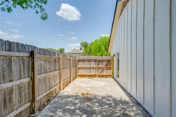 $399,999 | 9616 Point Vista Place, Austin, TX 78753