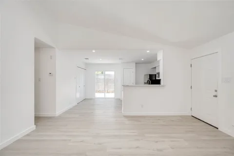 $399,999 | 9616 Point Vista Place, Austin, TX 78753