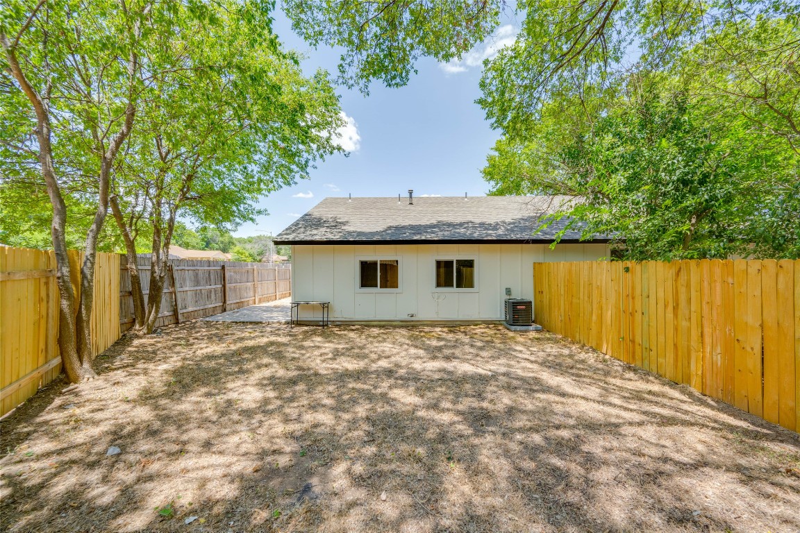 9616 Point Vista Place Austin, TX 78753 - Photo 31 of 40