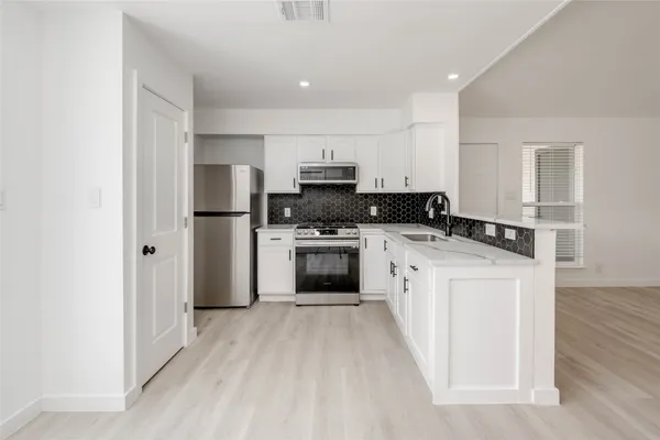 $399,999 | 9616 Point Vista Place, Austin, TX 78753