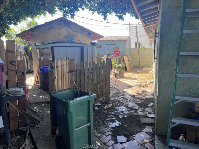 a car parked in front of a house