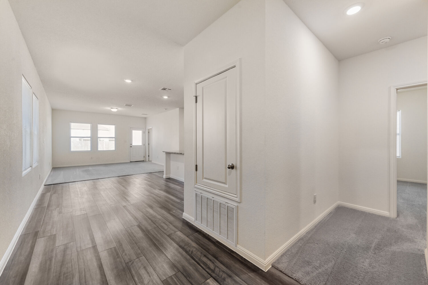 402 Gemsbok Road Hutto, TX 78634 - Photo 10 of 24