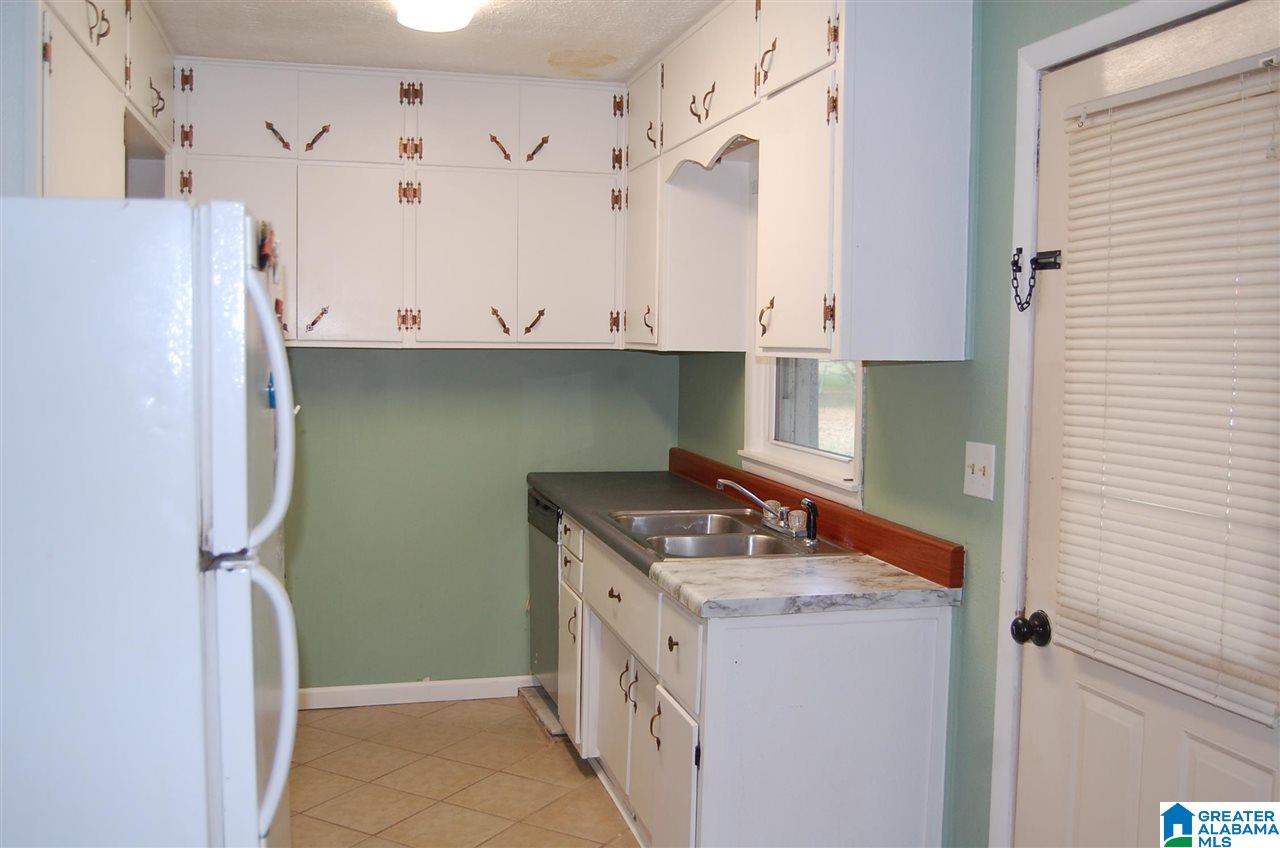 1322 Buckelew Bridge Road Anniston, AL 36207 - Photo 6 of 16