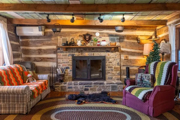 $249,000 | 800 Cove Mountain Road, Mathias, WV 26812