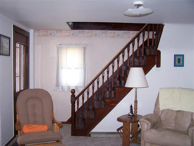 505 Wayne Street Howe, IN 46746 - Photo 4 of 8 Gallery Image 4