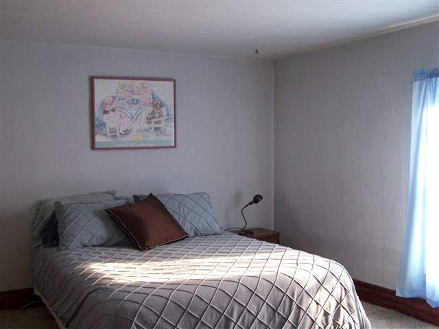 505 Wayne Street Howe, IN 46746 - Photo 6 of 8 Gallery Image 6