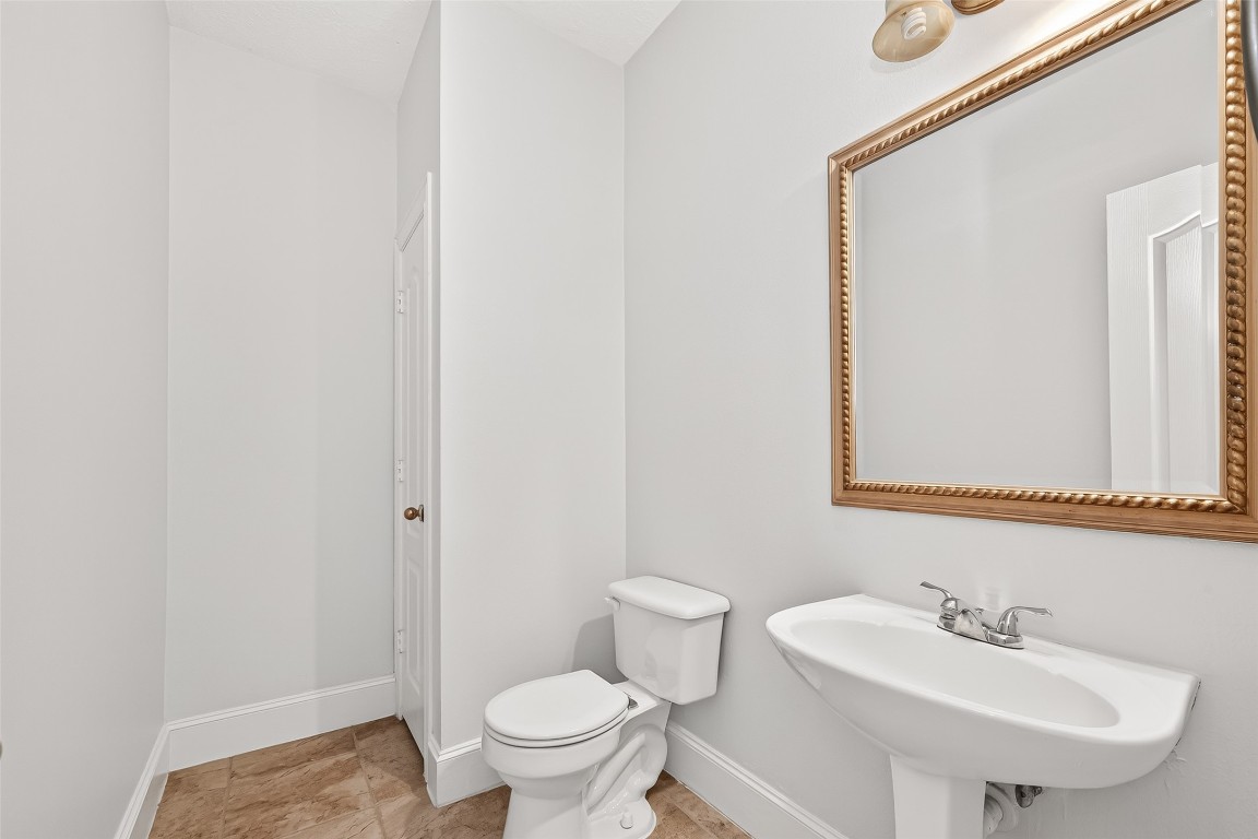 23206 Kobi Park Court Spring, TX 77373 - Photo 19 of 46 Powder bath downstairs.