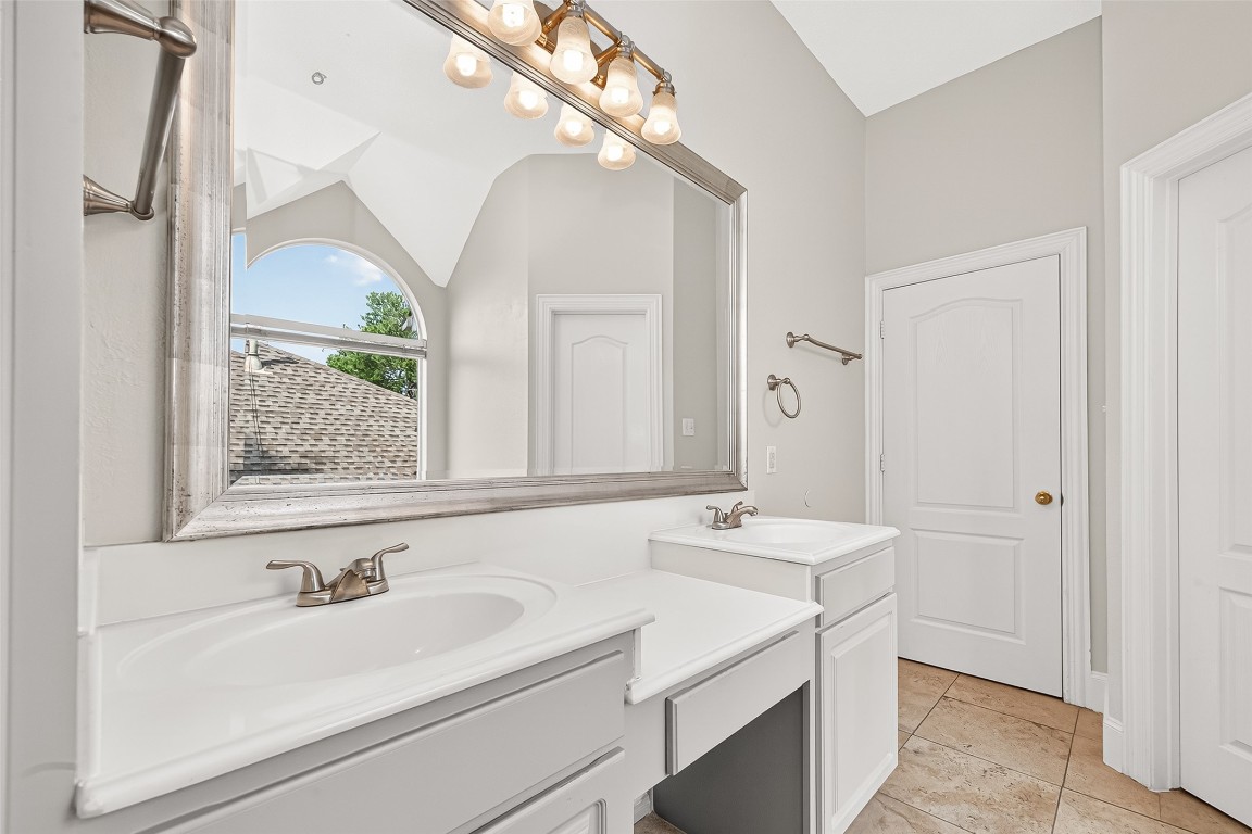 23206 Kobi Park Court Spring, TX 77373 - Photo 29 of 46 Primary bath.