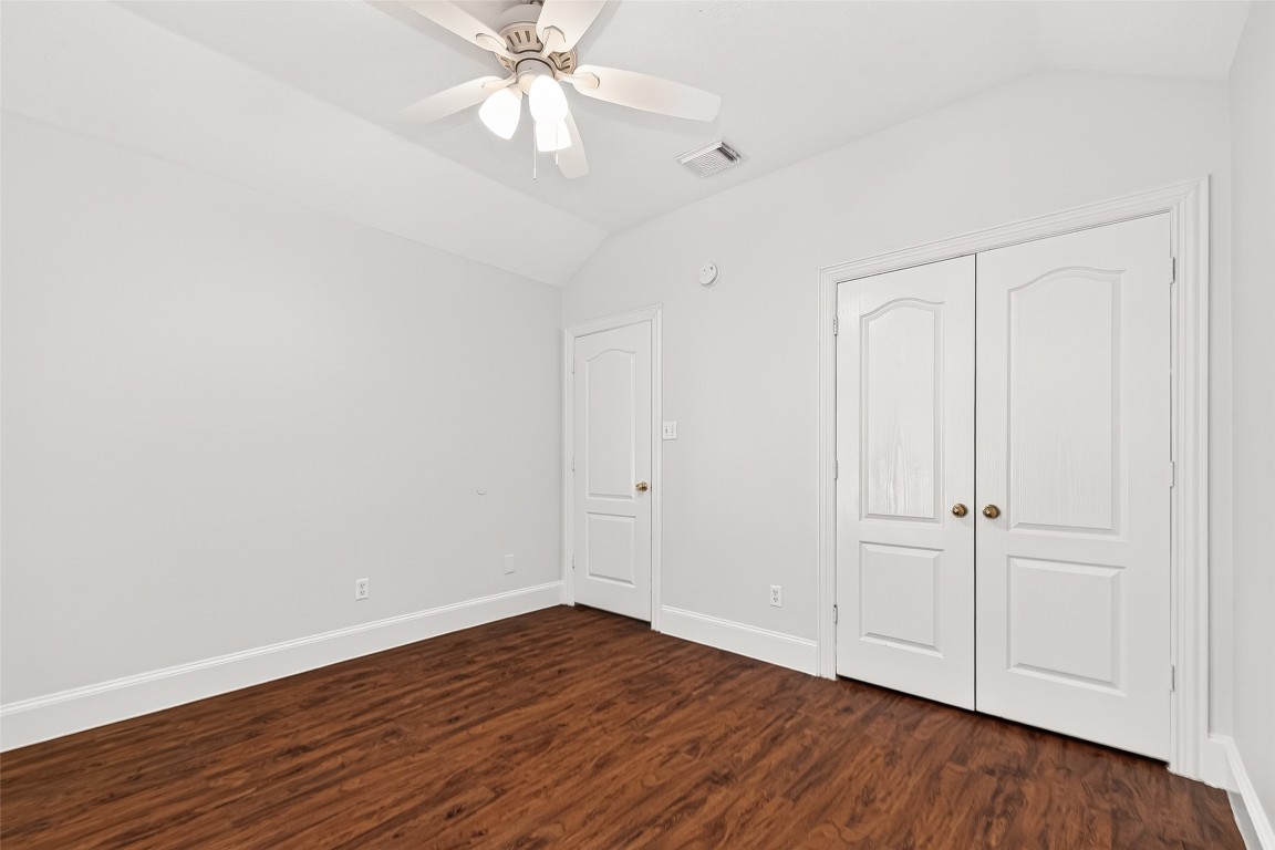 23206 Kobi Park Court Spring, TX 77373 - Photo 38 of 46 Secondary bedroom.