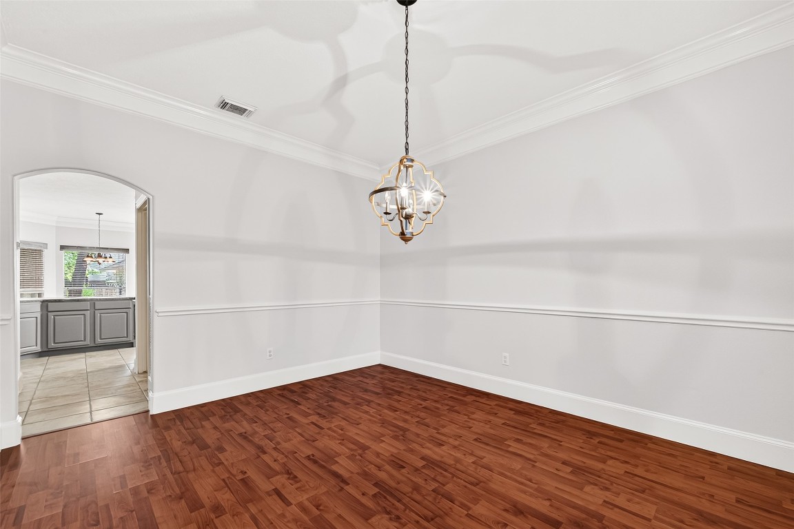 23206 Kobi Park Court Spring, TX 77373 - Photo 7 of 46 Light and bright dining room off of kitchen.