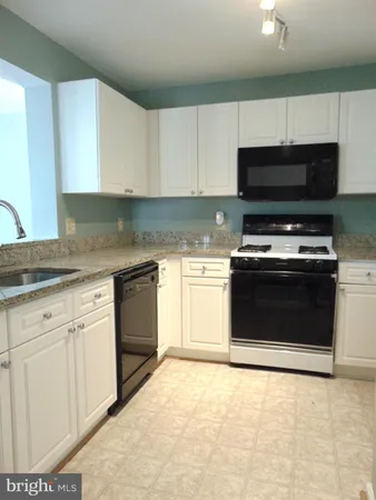 $2,750 | 45061 Brae Terrace, Unit 204, Ashburn, VA 20147