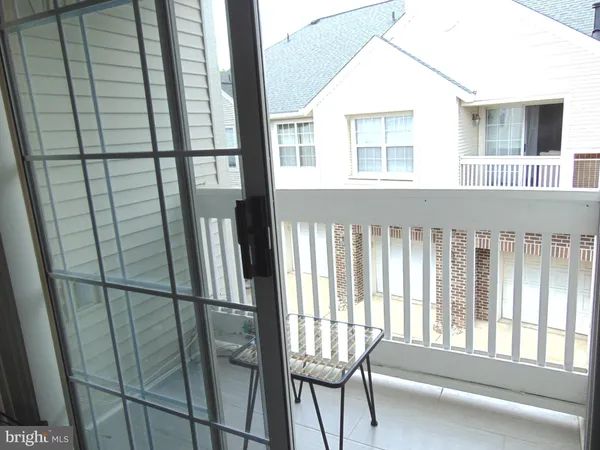 $2,750 | 45061 Brae Terrace, Unit 204, Ashburn, VA 20147
