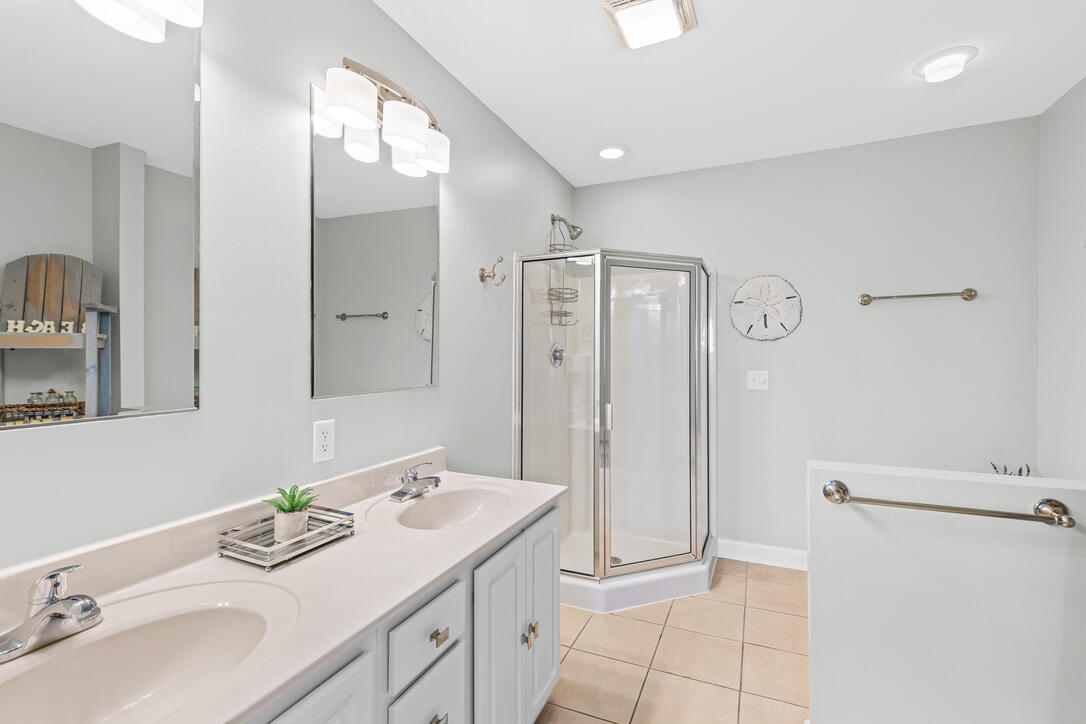 81 Sandbar Lane, Unit 21 Folly Beach, SC 29439 - Photo 18 of 41 89B89E70-58B0-436B-810A-5B47C9166EF8_1_1