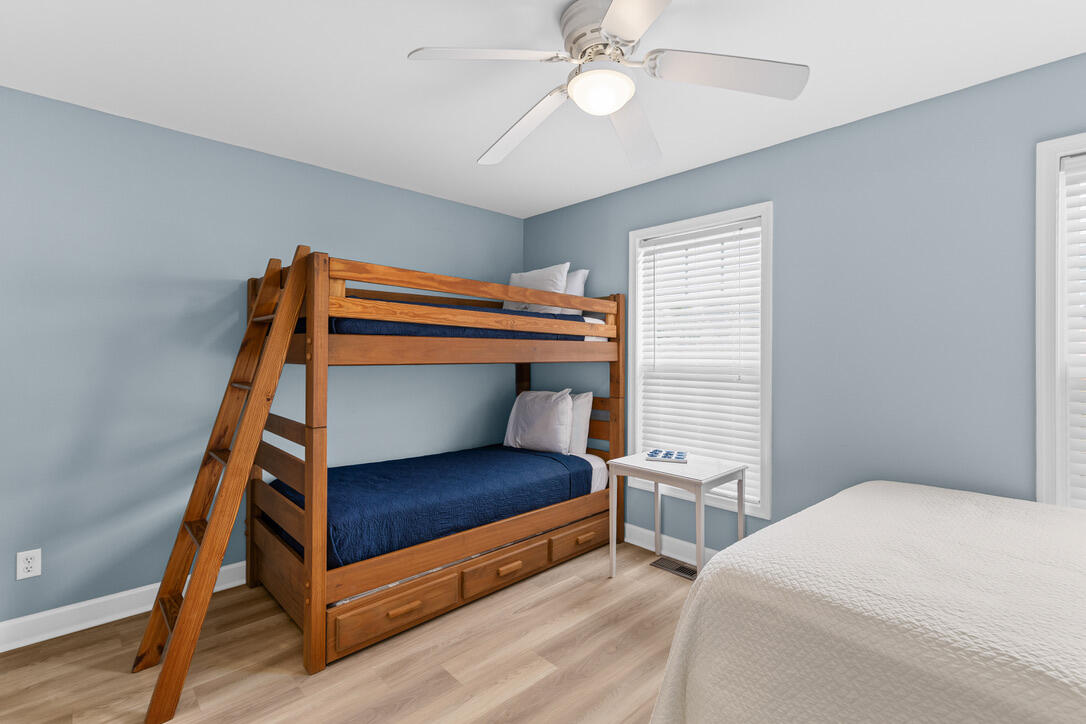 81 Sandbar Lane, Unit 21 Folly Beach, SC 29439 - Photo 21 of 41 02C972E9-1B33-4B5F-A883-44D068CC16B8_1_1