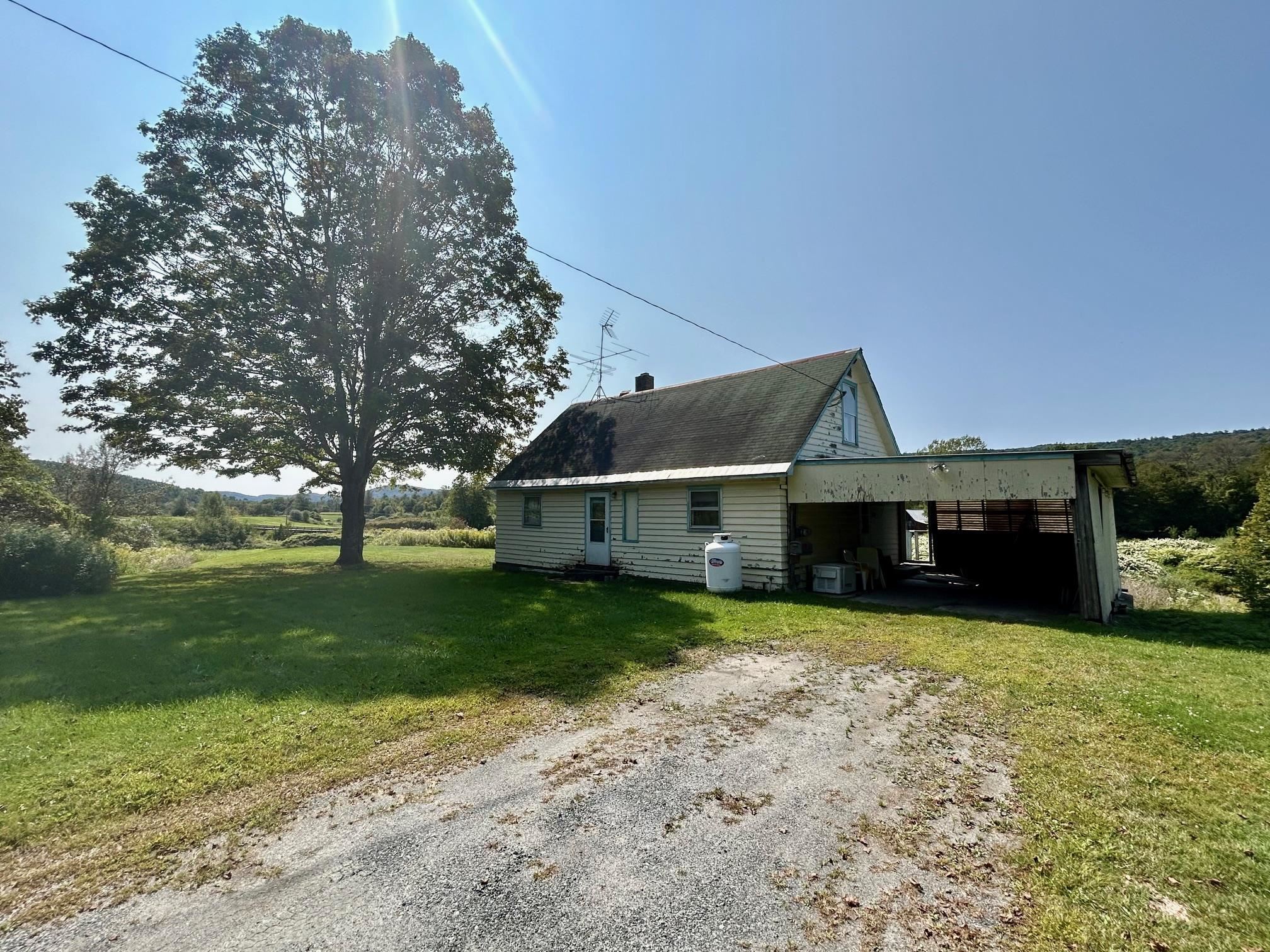 2077 Highway 12 Randolph, VT 05060 - Photo 2 of 32