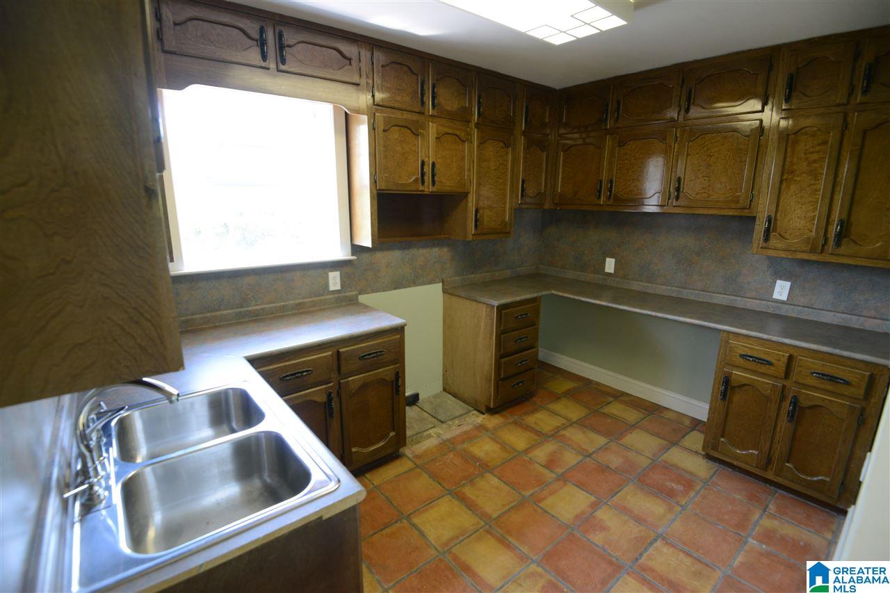 2762 Highway 42 Oneonta, AL 35121 - Photo 32 of 44