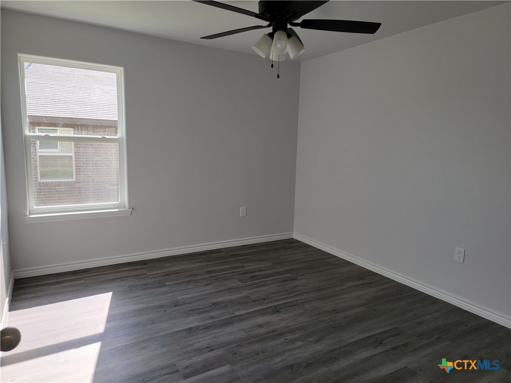 122 Wind Ridge Drive, Unit B Copperas Cove, TX 76522 - Photo 10 of 20 Gallery Image 10
