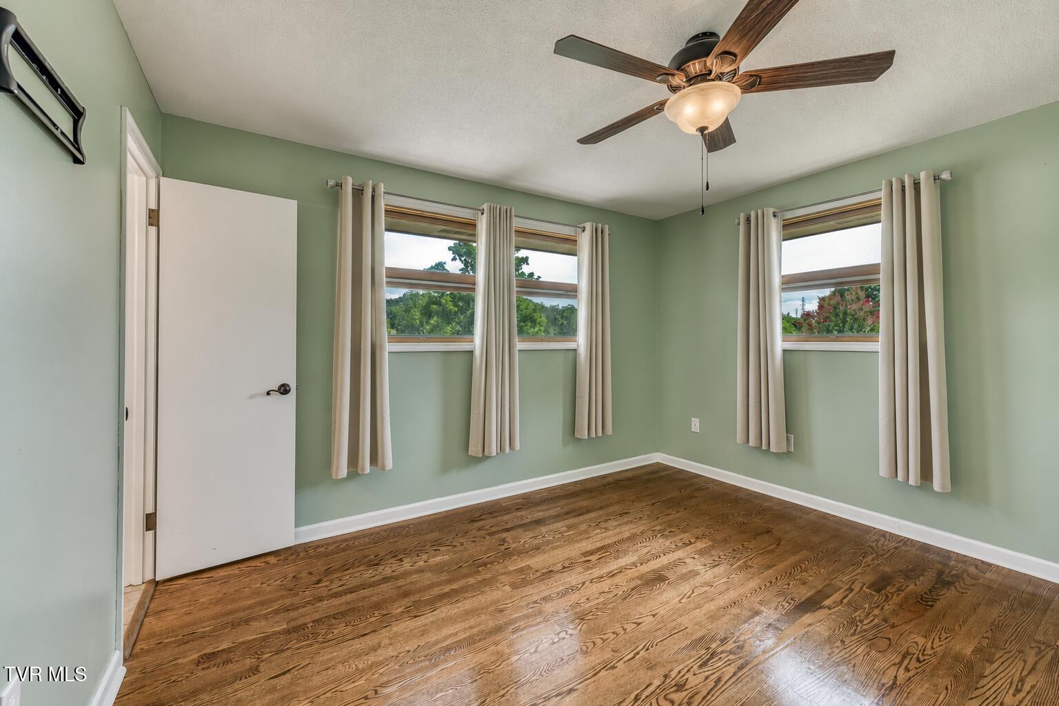 517 Kilkenny Road Kingsport, TN 37664 - Photo 20 of 54 ChatGPT Image Jul 23, 2026, 03_17_02 PM