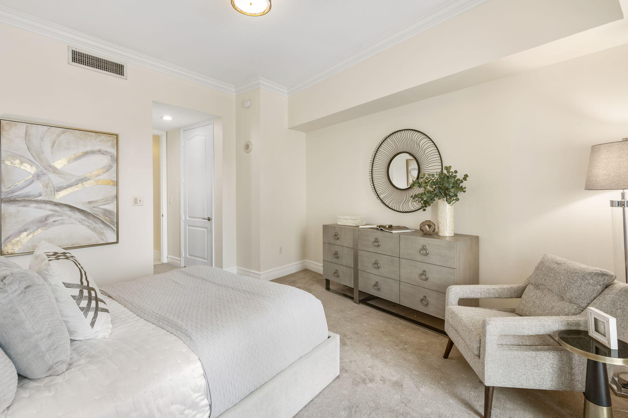 201 South Narcissus Avenue, Unit 605 West Palm Beach, FL 33401 - Photo 23 of 39 31-web-or-mls-DSC02632