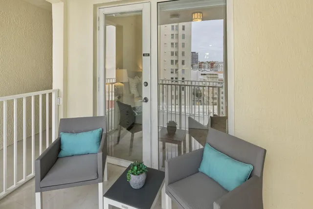 $2,897,000 | 201 South Narcissus Avenue, Unit 605, West Palm Beach, FL 33401