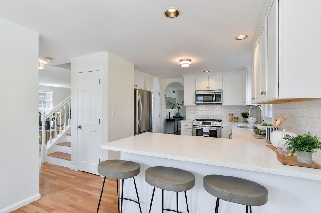 122 Reed Street Cambridge, MA 02140 - Photo 12 of 32 Gallery Image 12