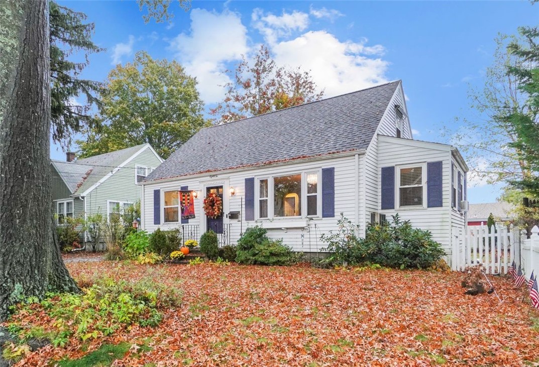 82 Rome Avenue Providence, RI 02908 - Photo 7 of 34 Gallery Image 7