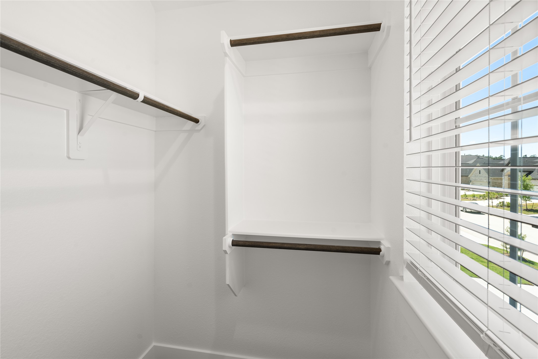 279 Mallards Rim Drive Willis, TX 77318 - Photo 9 of 24 Representative Photo