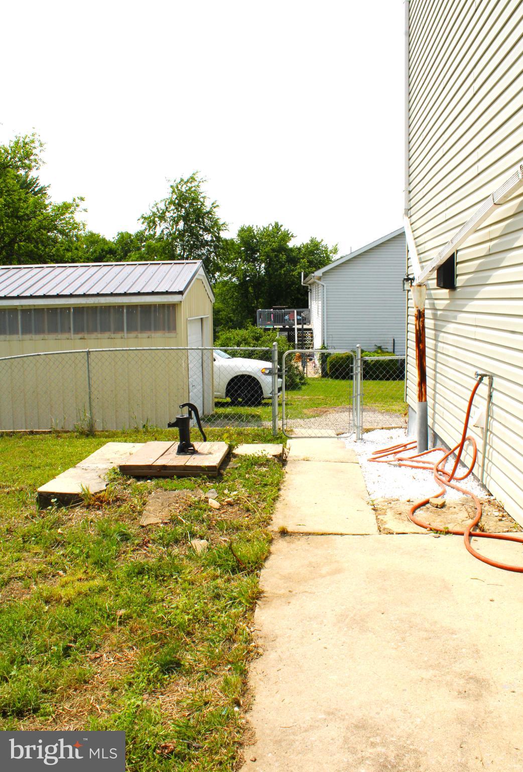 550 Winifred Road Cumberland, MD 21502 - Photo 17 of 81 Rear Yard Side Entrance View