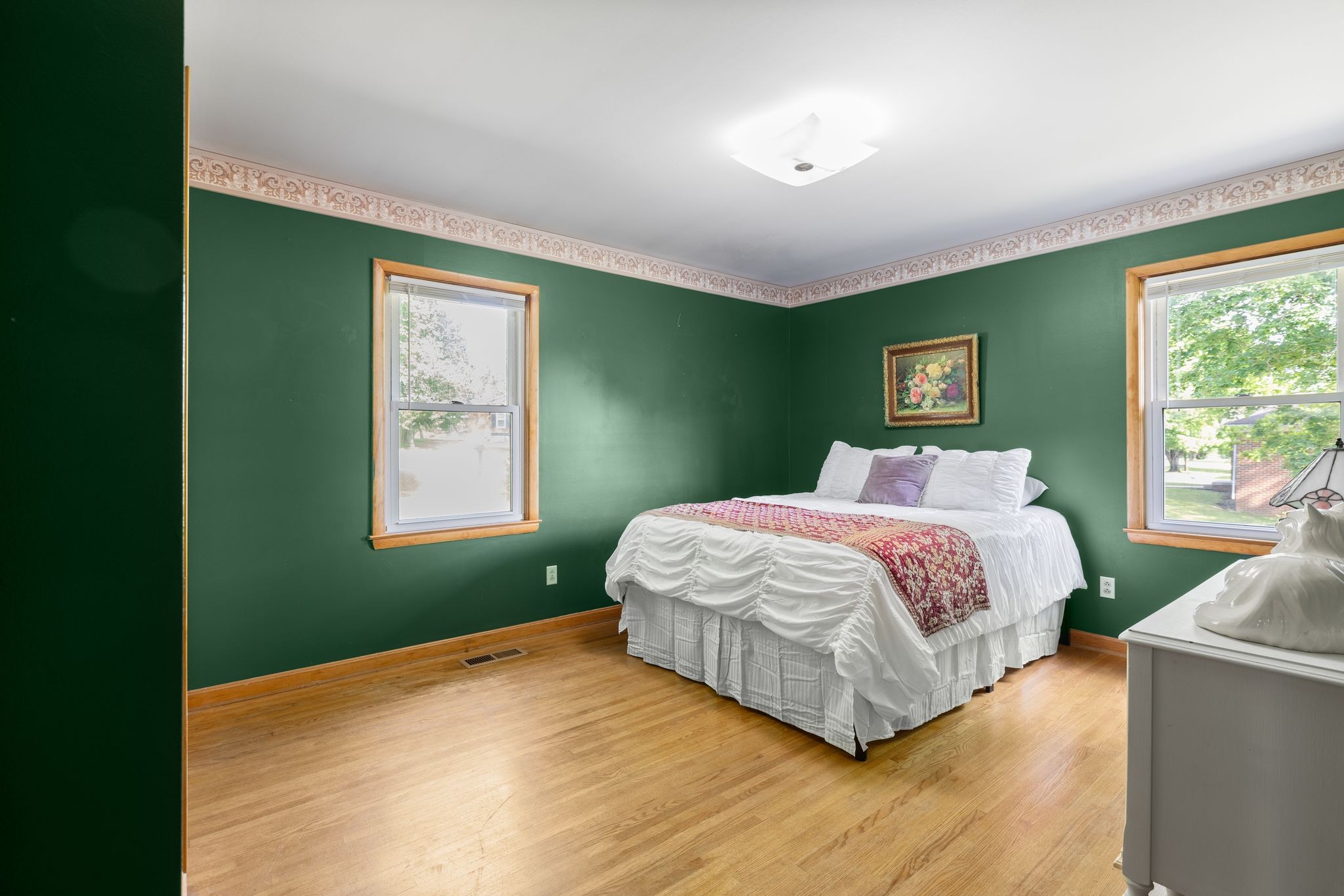 209 Apache Trail Columbia, TN 38401 - Photo 15 of 28 a bedroom with a bed and a window