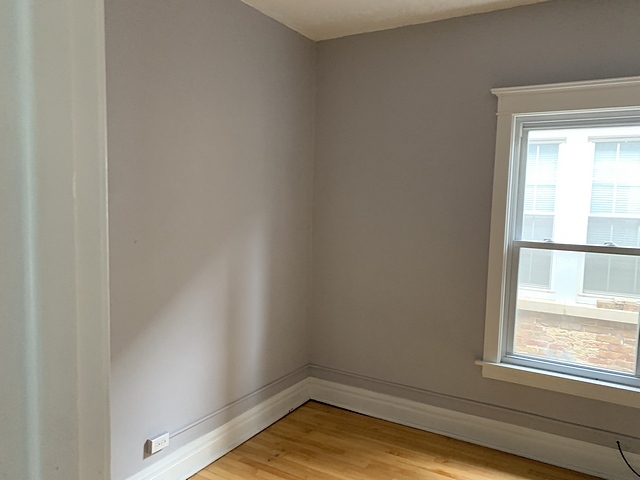 2309 Ridgeland Avenue Berwyn, IL 60402 - Photo 10 of 15 a view of a room that has a window in it