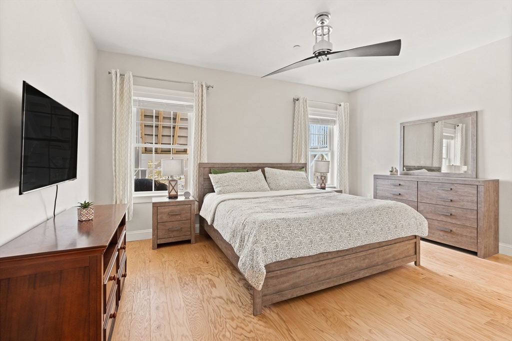 165 Cambridge Road, Unit 4 Woburn, MA 01801 - Photo 9 of 31 Gallery Image 9