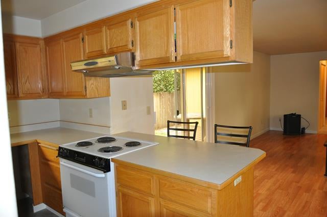 723 Southwest Larch Road Grants Pass, OR 97526 - Photo 7 of 29 DSC_8573