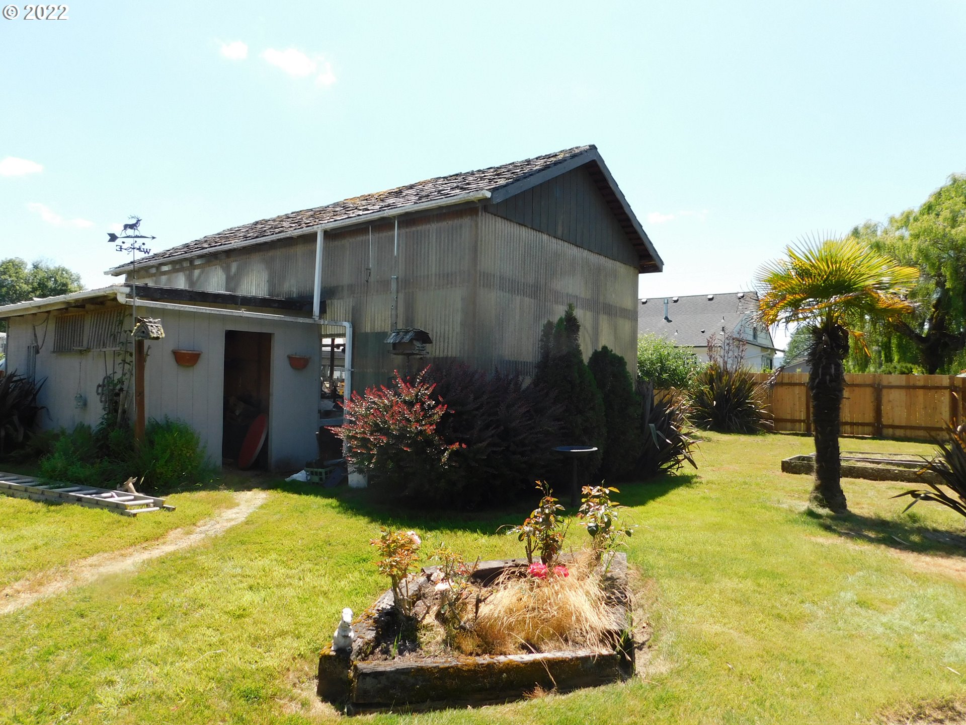 1232 Bothwick Street Myrtle Point, OR 97458 - Photo 11 of 24 Gallery Image 11