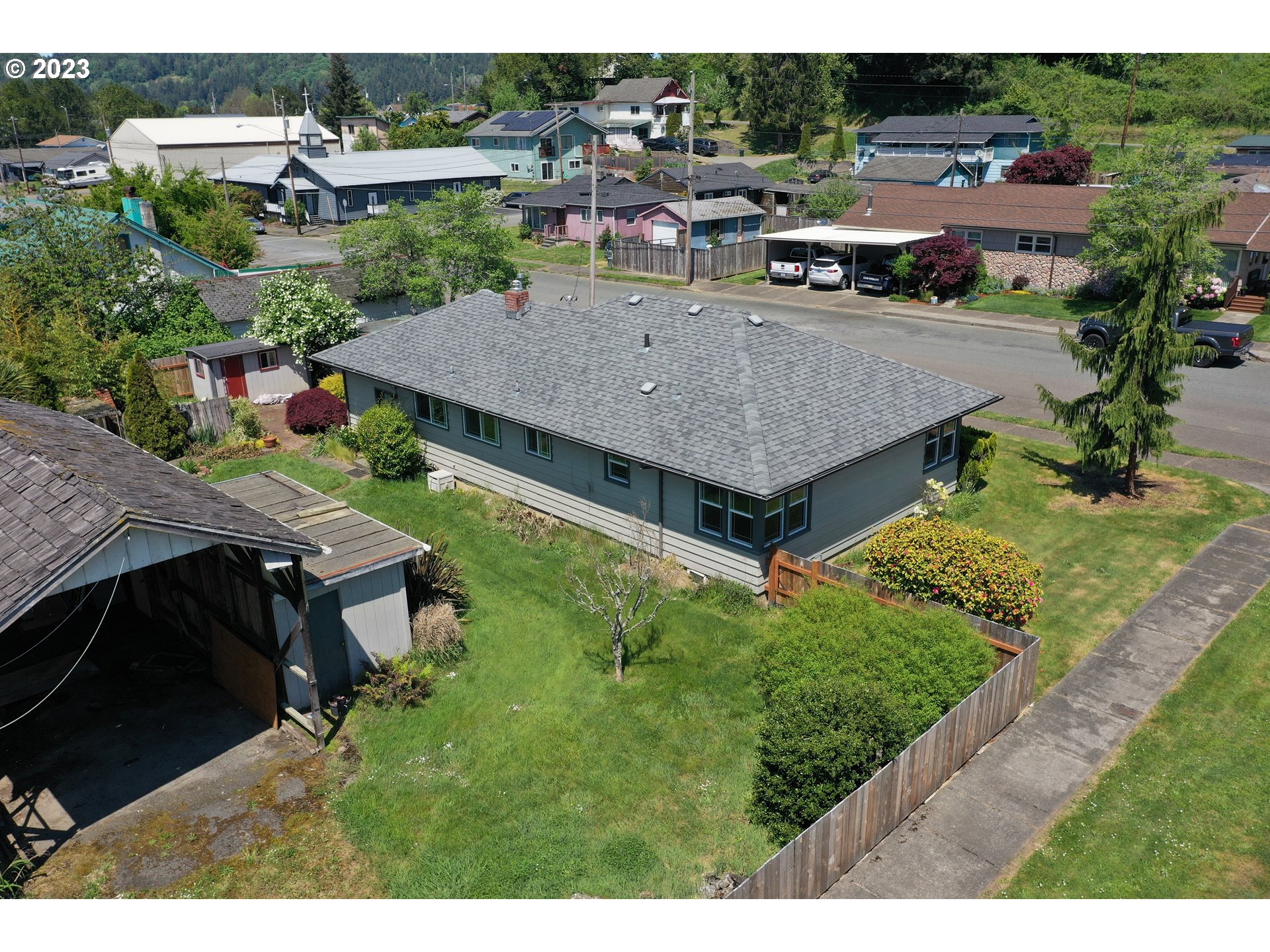 1232 Bothwick Street Myrtle Point, OR 97458 - Photo 20 of 24 Gallery Image 20