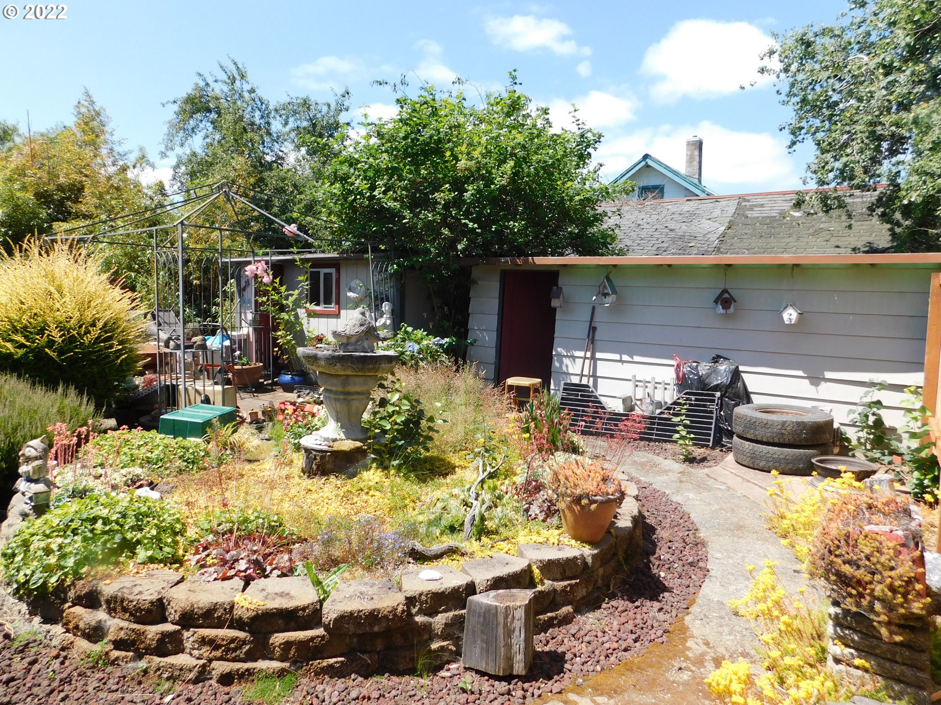 1232 Bothwick Street Myrtle Point, OR 97458 - Photo 10 of 24 Gallery Image 10
