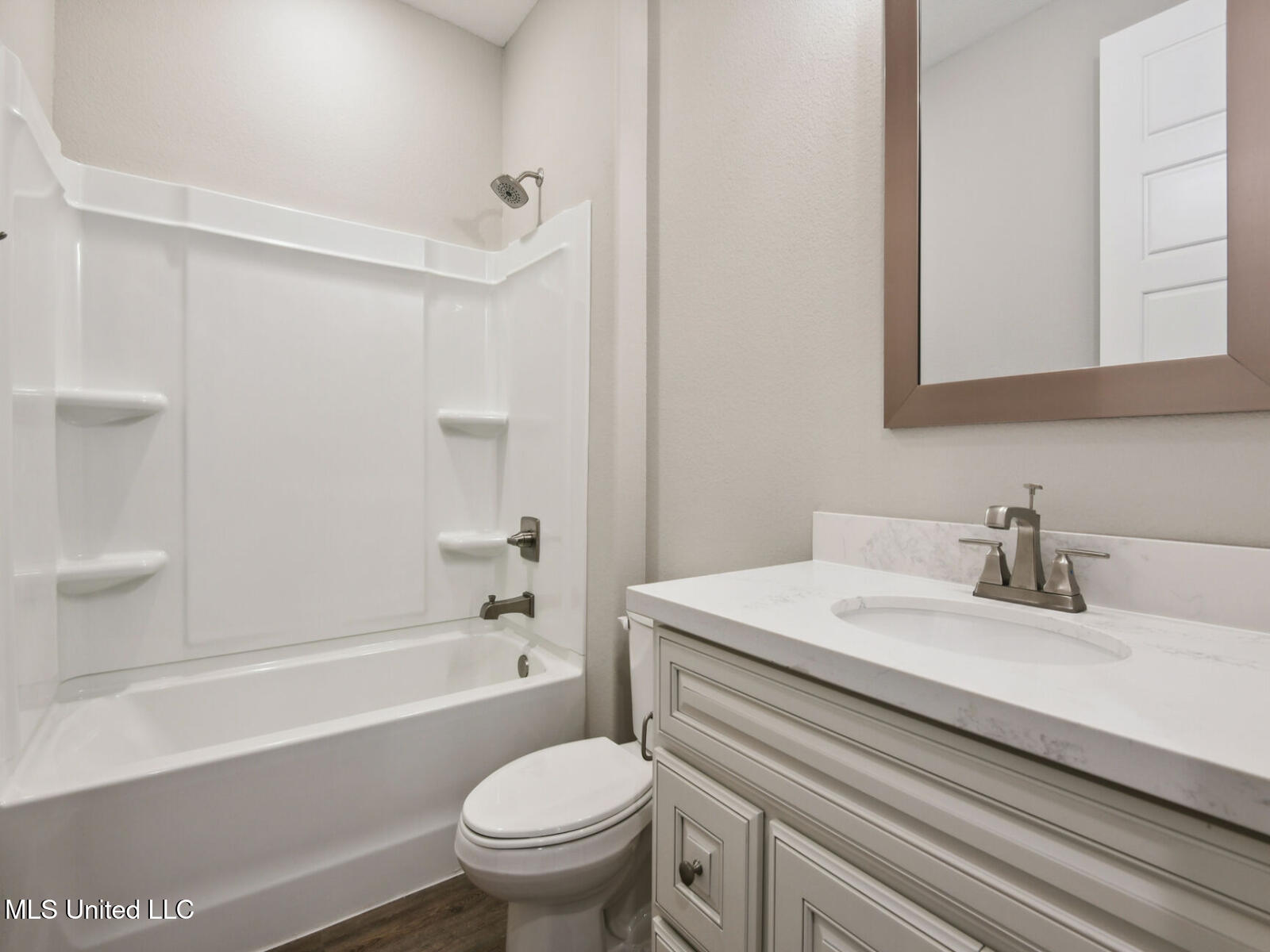 13509 Garland Road Ocean Springs, MS 39564 - Photo 2 of 21 Brooks_A203_Bath2