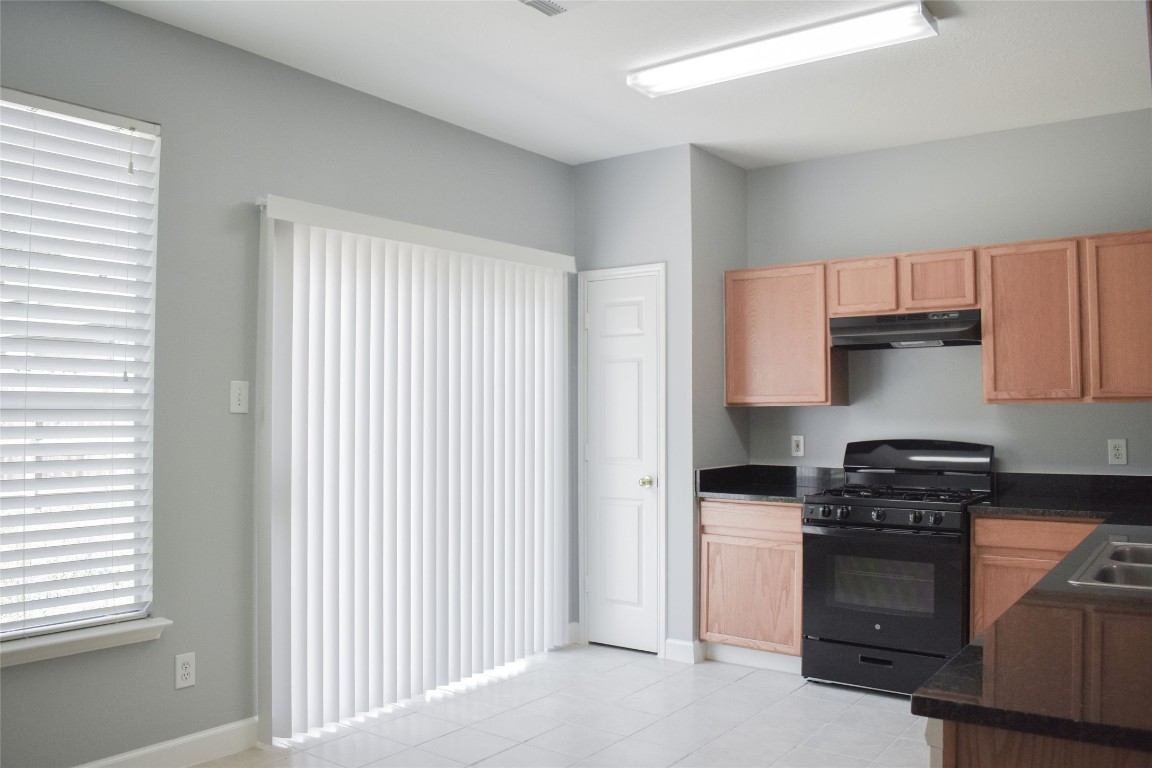 1006 Addison Park Lane Spring, TX 77373 - Photo 17 of 34