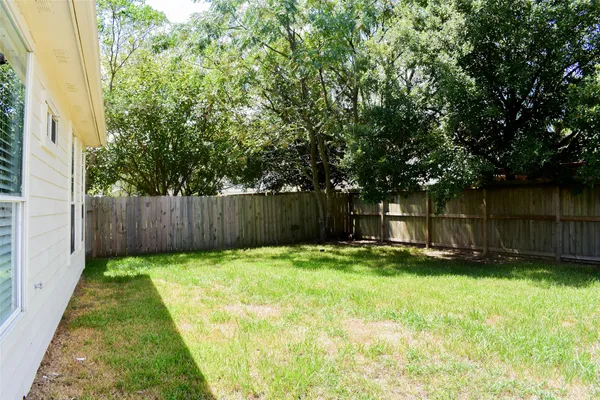 $1,900 | 1006 Addison Park Lane, Spring, TX 77373