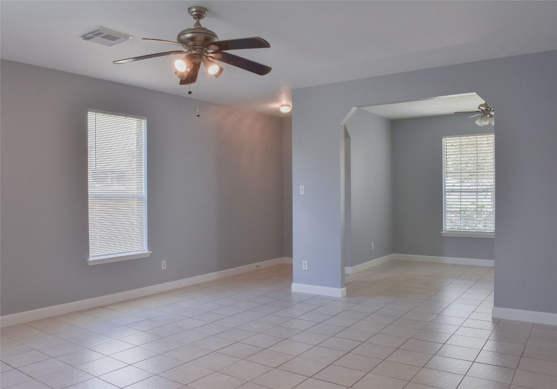 1006 Addison Park Lane Spring, TX 77373 - Photo 8 of 34