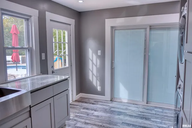 $289,000 | 6873 Old Highway 13, Carbondale, IL 62901