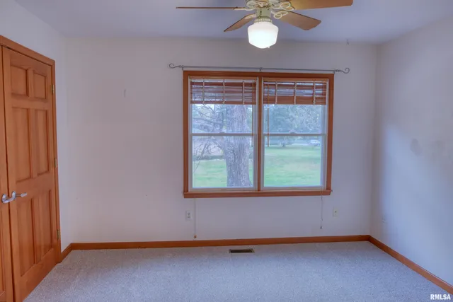 $289,000 | 6873 Old Highway 13, Carbondale, IL 62901