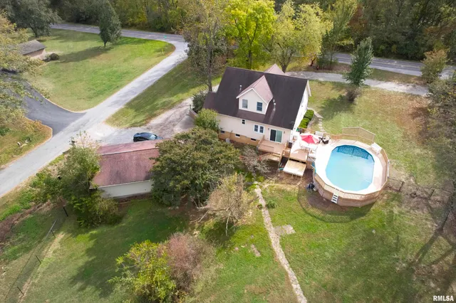 $289,000 | 6873 Old Highway 13, Carbondale, IL 62901