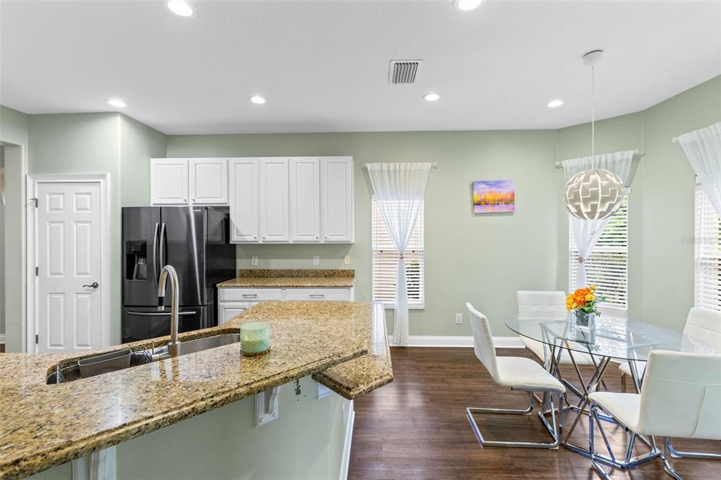 6841 Dolce Way Orlando, FL 32819 - Photo 9 of 36