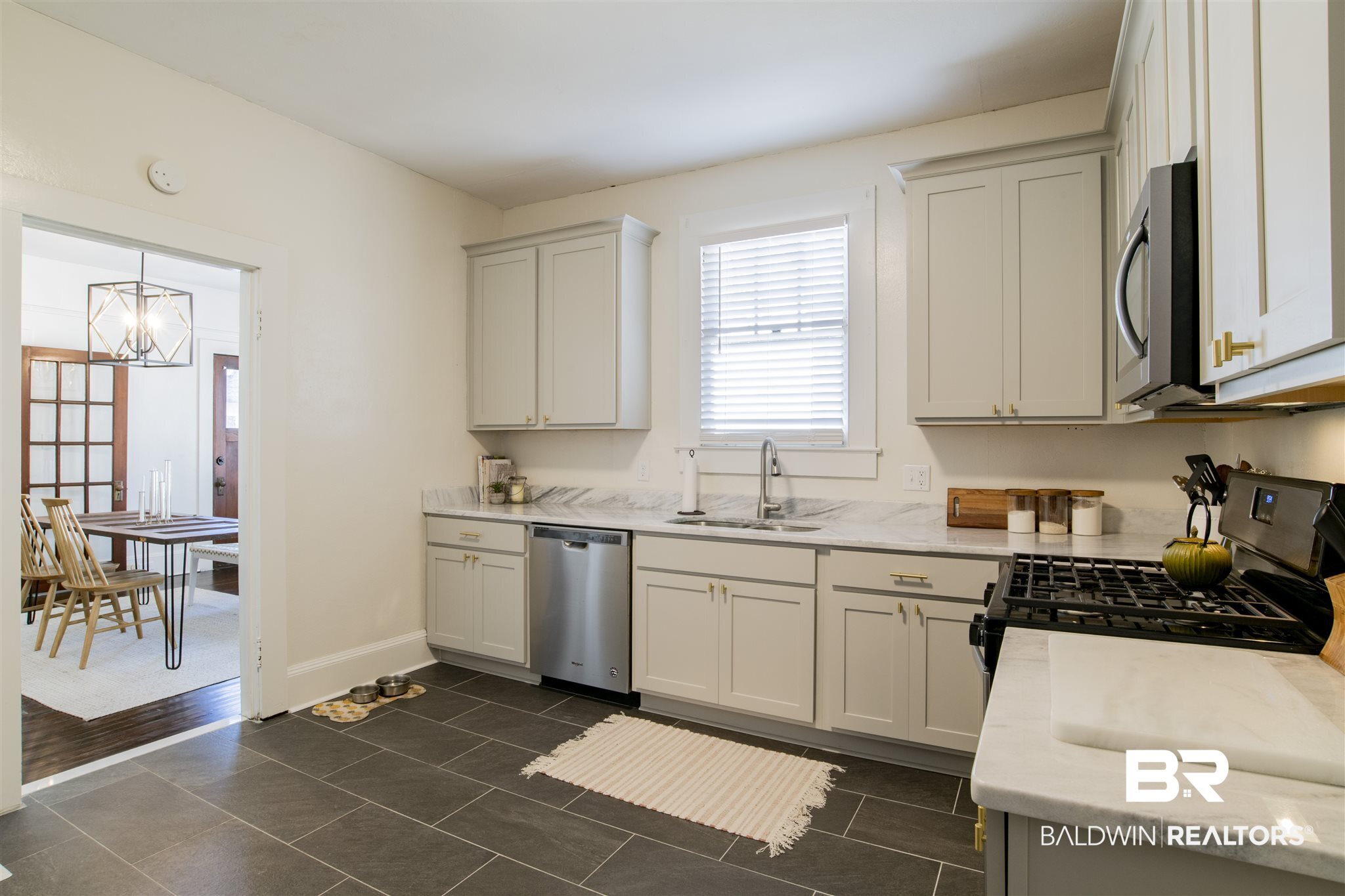 1154 Old Shell Road Mobile, AL 36604 - Photo 15 of 24
