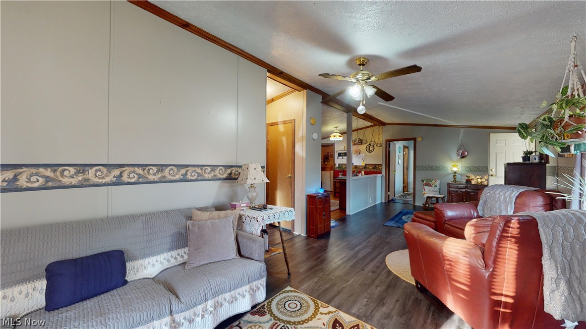 337 Short Brook Road Vincent, OH 45784 - Photo 26 of 50 LIVING ROOM LOOKING TOWARD KITCHEN