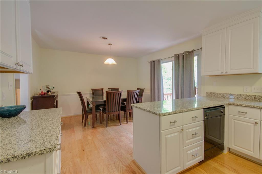 539 Kyle Road Winston-Salem, NC 27104 - Photo 4 of 23 Gallery Image 4