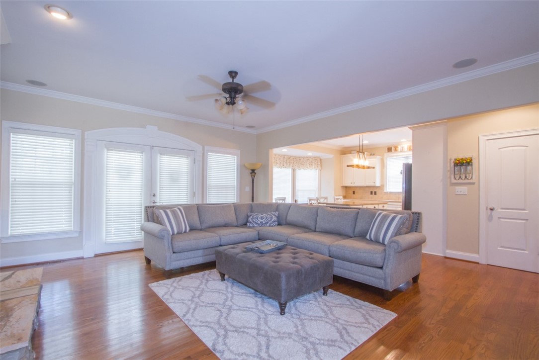 123 Rivendell Drive Anderson, SC 29621 - Photo 7 of 35