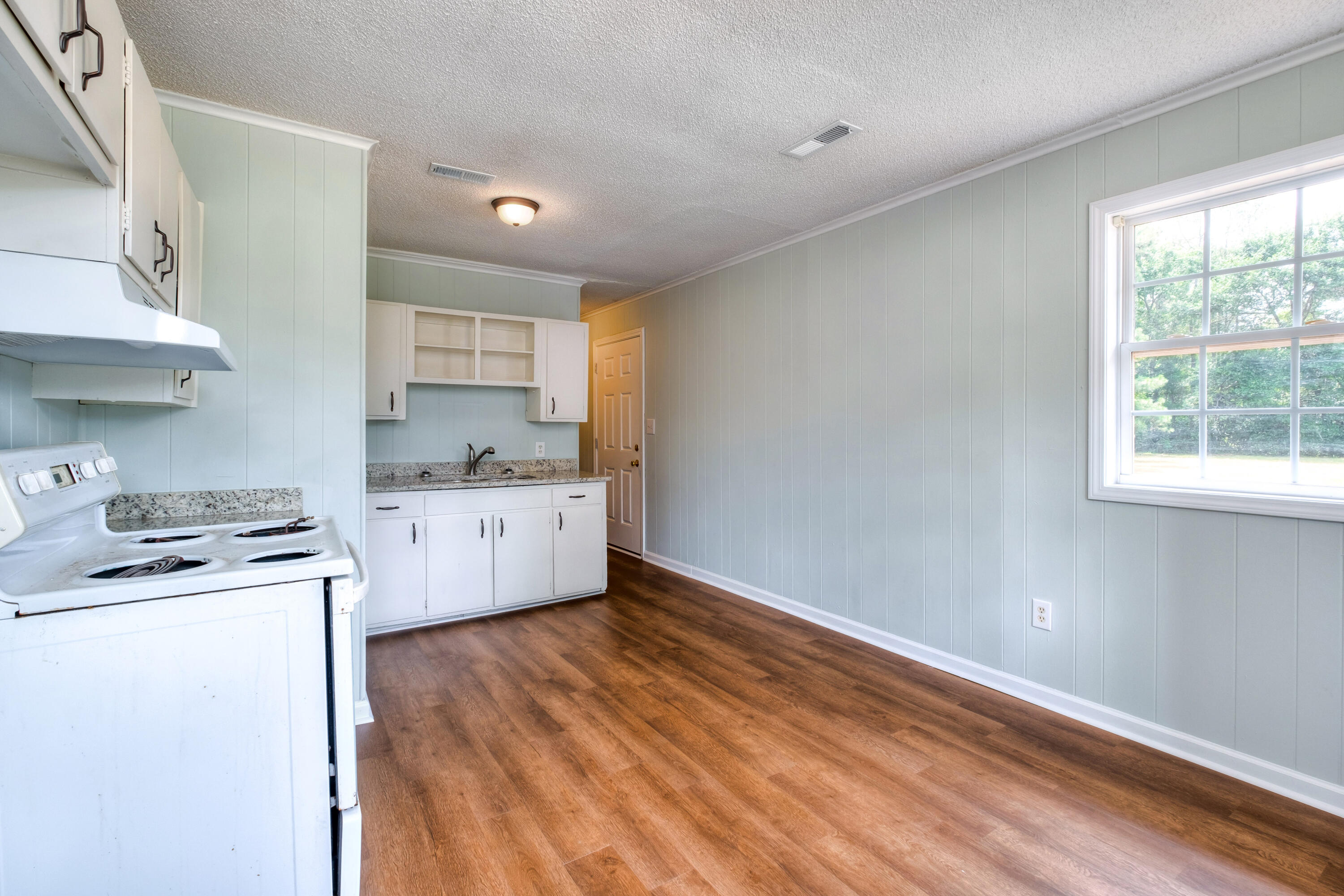 3640 Lindella Road Sumter, SC 29154 - Photo 11 of 23 10