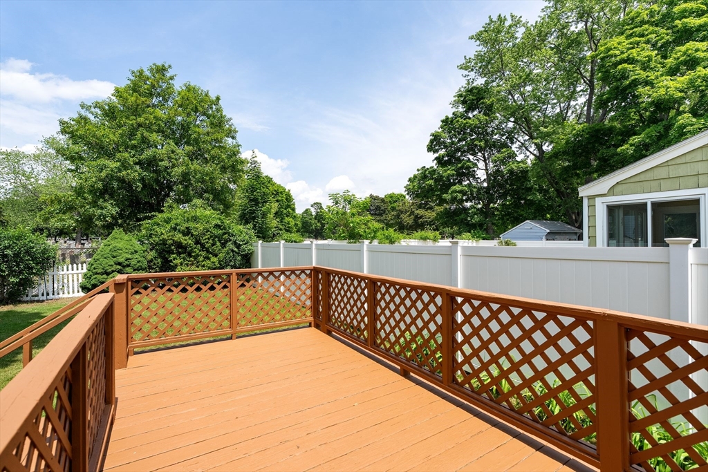 53 Roberts Road Medford, MA 02155 - Photo 35 of 41